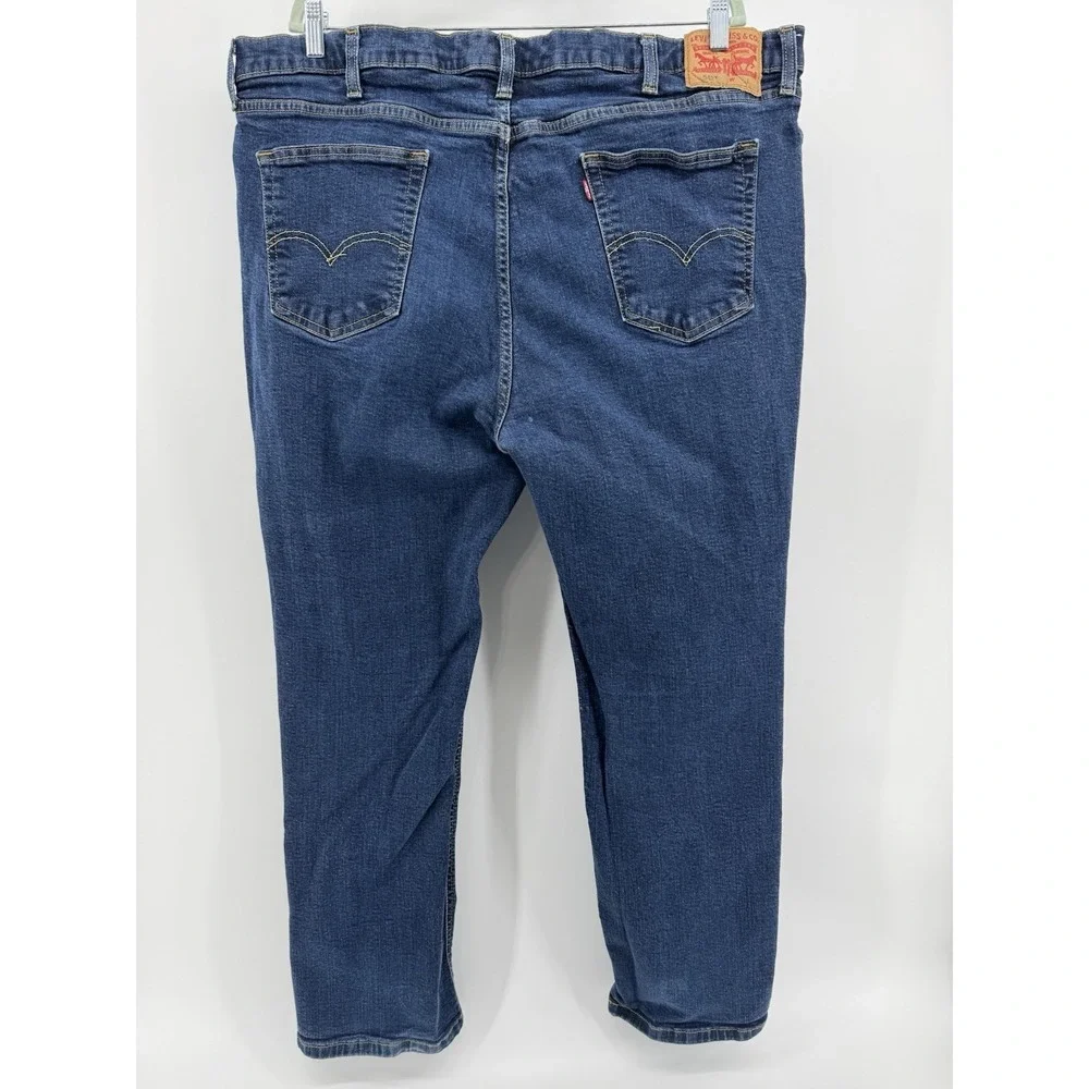 Levis description these